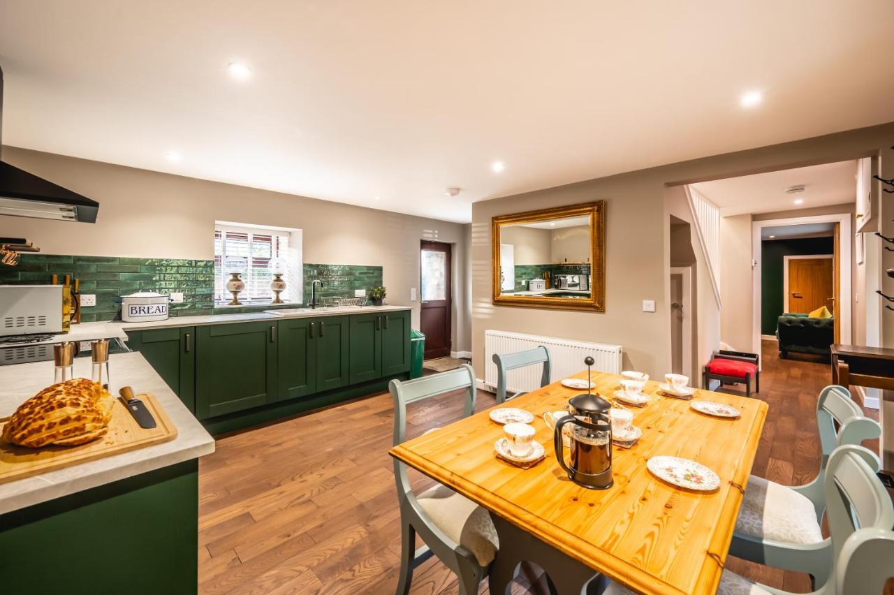 Luxury Cottage With Mountain View'S Cononbridge Exterior foto